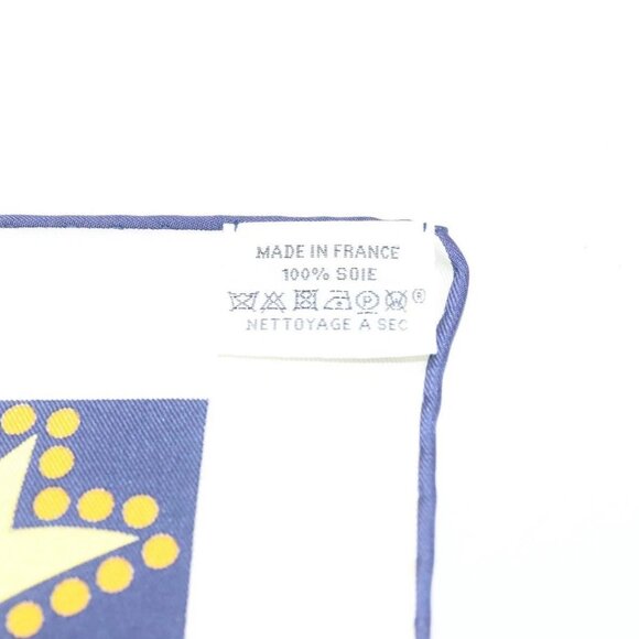 HERMES Carre 90 Scarf ""CA DECOIFFE!"" Silk Beige Auth 137450M - Picture 12 of 13